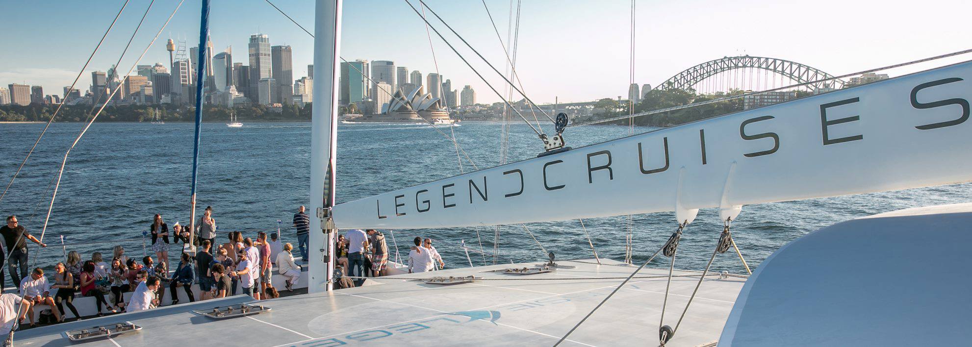 悉尼港节礼日邮轮